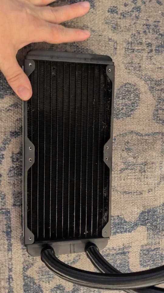 Corsair Hydro Series H100x 240mm Liquid CPU Cooler