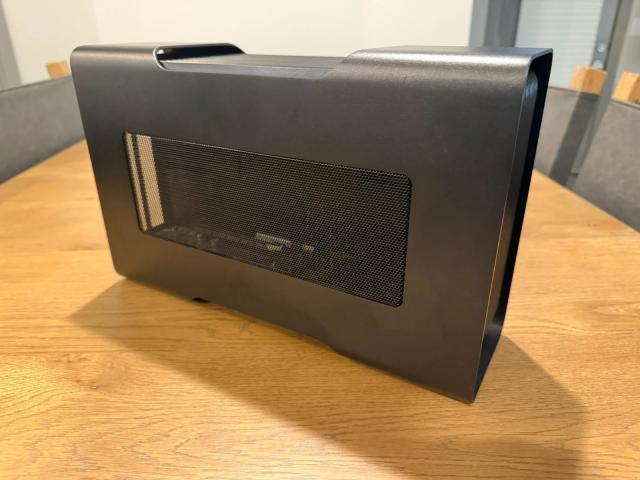 Razer Core (original 2016) Thunderbolt 3 eGPU enclosure