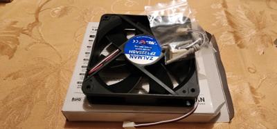 Zalman ZM-F3 (120mm/46.0 CFM/1.1 mmH2O Static Pressure/1200 RPM Max/19.0 dBA/Sleeve Bearing/No RGB/PWM)