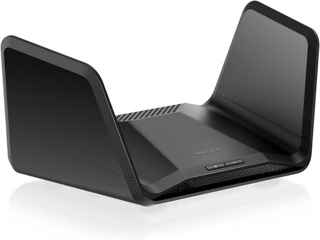 Netgear Nighthawk RAXE300 tri-band WiFi 6E router