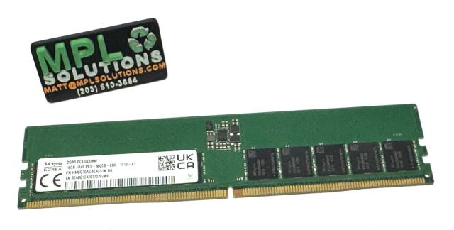 SK hynix HMCG78AGBEA081N 16GB DDR5-5600 ECC UDIMM module with label