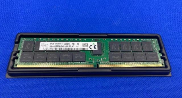 SK hynix HMAA8GR7AJR4N-XN 64GB DDR4-3200 ECC RDIMM 2Rx4 module with label